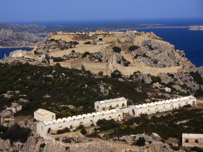 a N della Sardegna....in Gallura