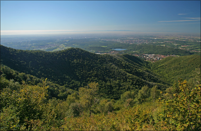 Monte Palanzone e panorama sulle Alpi Centro Occidentali