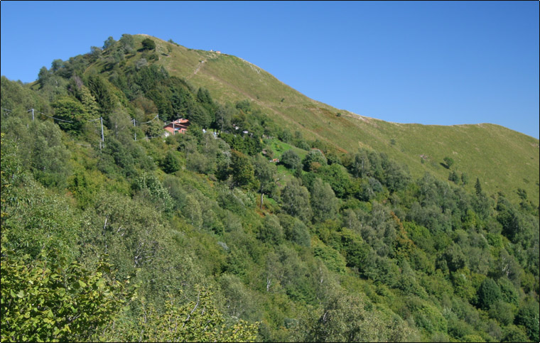 Monte Palanzone e panorama sulle Alpi Centro Occidentali