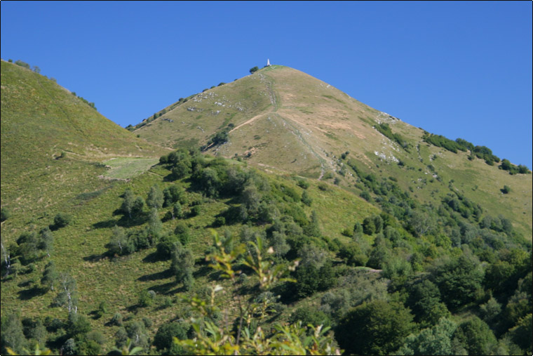 Monte Palanzone e panorama sulle Alpi Centro Occidentali