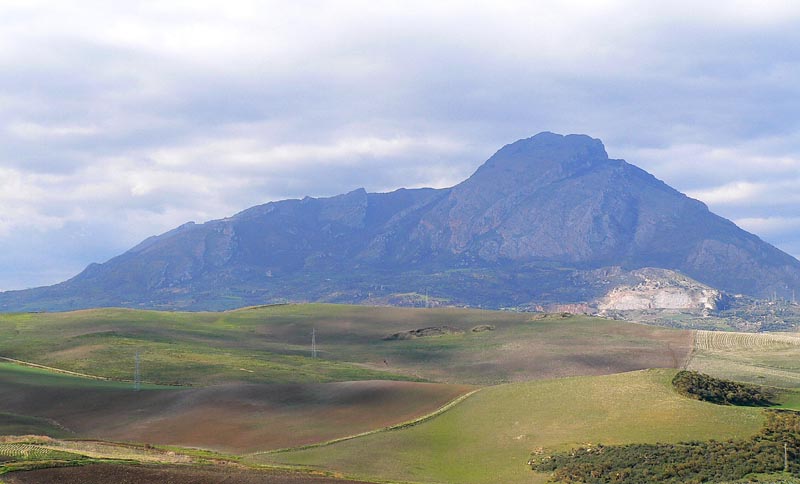 Quattro passi alle Rocche del Drago (PA)