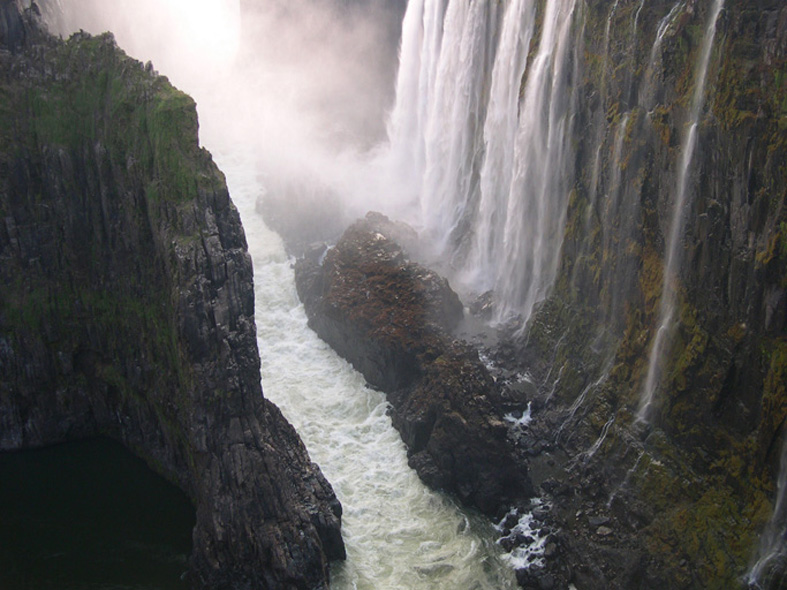 Zambia- Cascate Livingstone