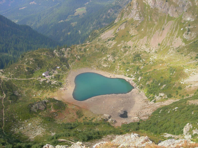 Rifugi e Bivacchi d''Italia.......