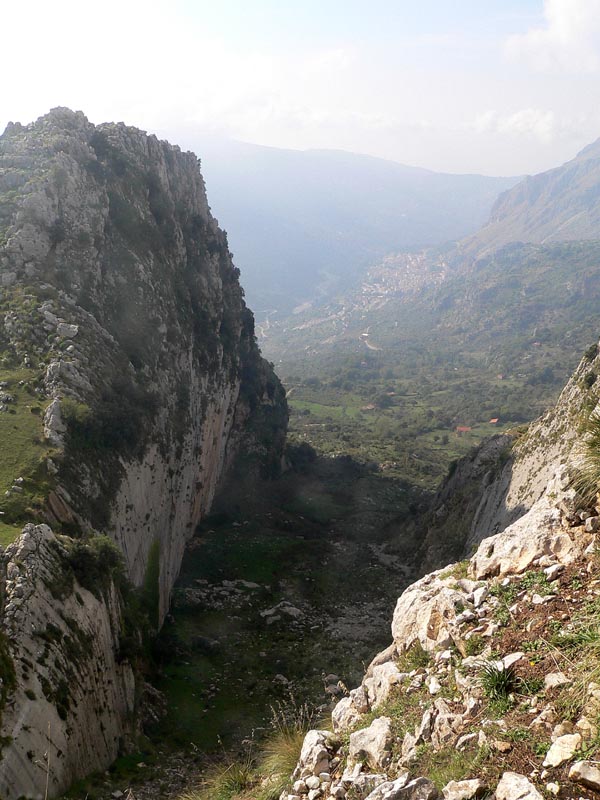 Una passeggiata alle Rocche del Crasto (Nebrodi)