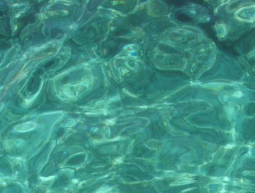 La luce gioca con l''acqua