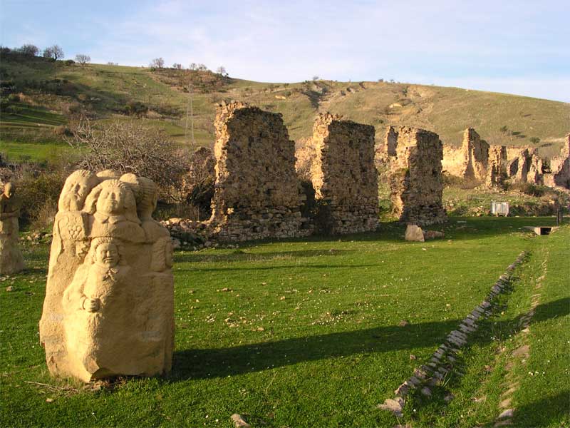 Ruderi di Campomaggiore Vecchio