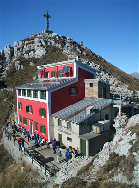 Rifugi e Bivacchi d''Italia.......