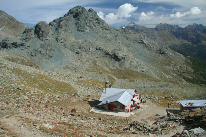 Rifugi e Bivacchi d''Italia.......