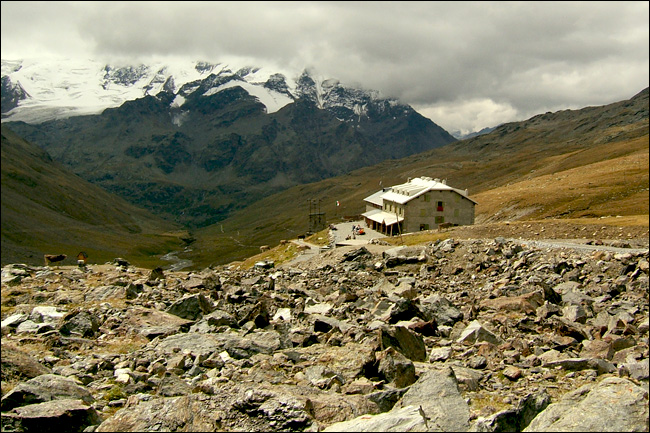 Rifugi e Bivacchi d''Italia.......
