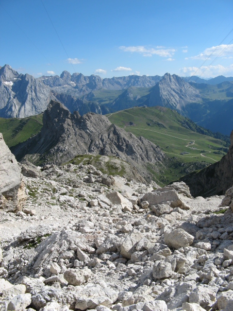 Sass Pordoi, Piz Bo� e...