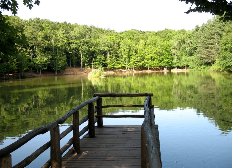 Laghetto della Foresta Umbra (Gargano)