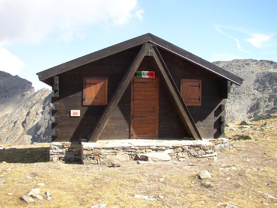 Rifugi e Bivacchi d''Italia.......