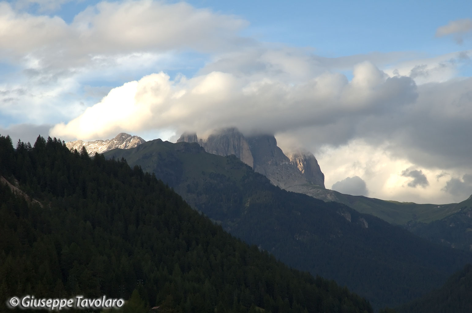 Sassolungo al tramonto.