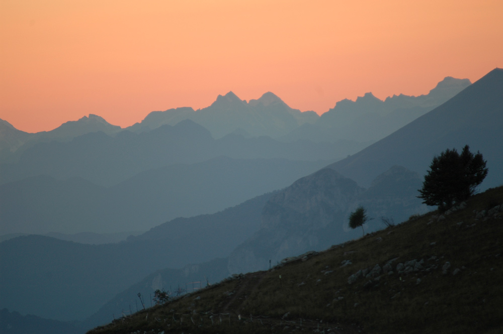 Dal Monte Linzone al tramonto
