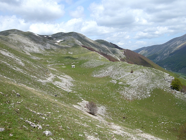 La Montagnola  (1939 m) - Villetta Barrea (Aq)