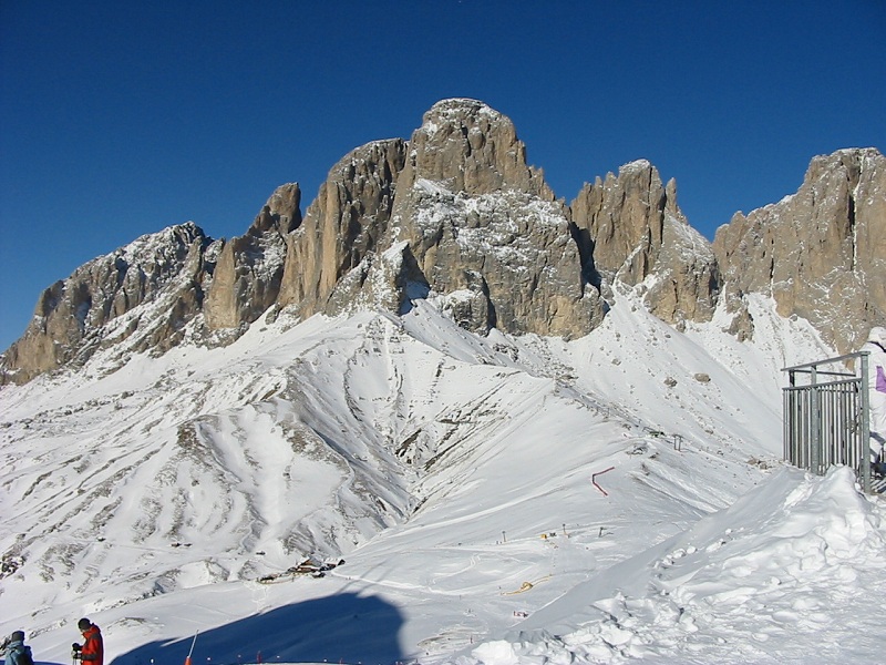 Val di Fassa in veste invernale.