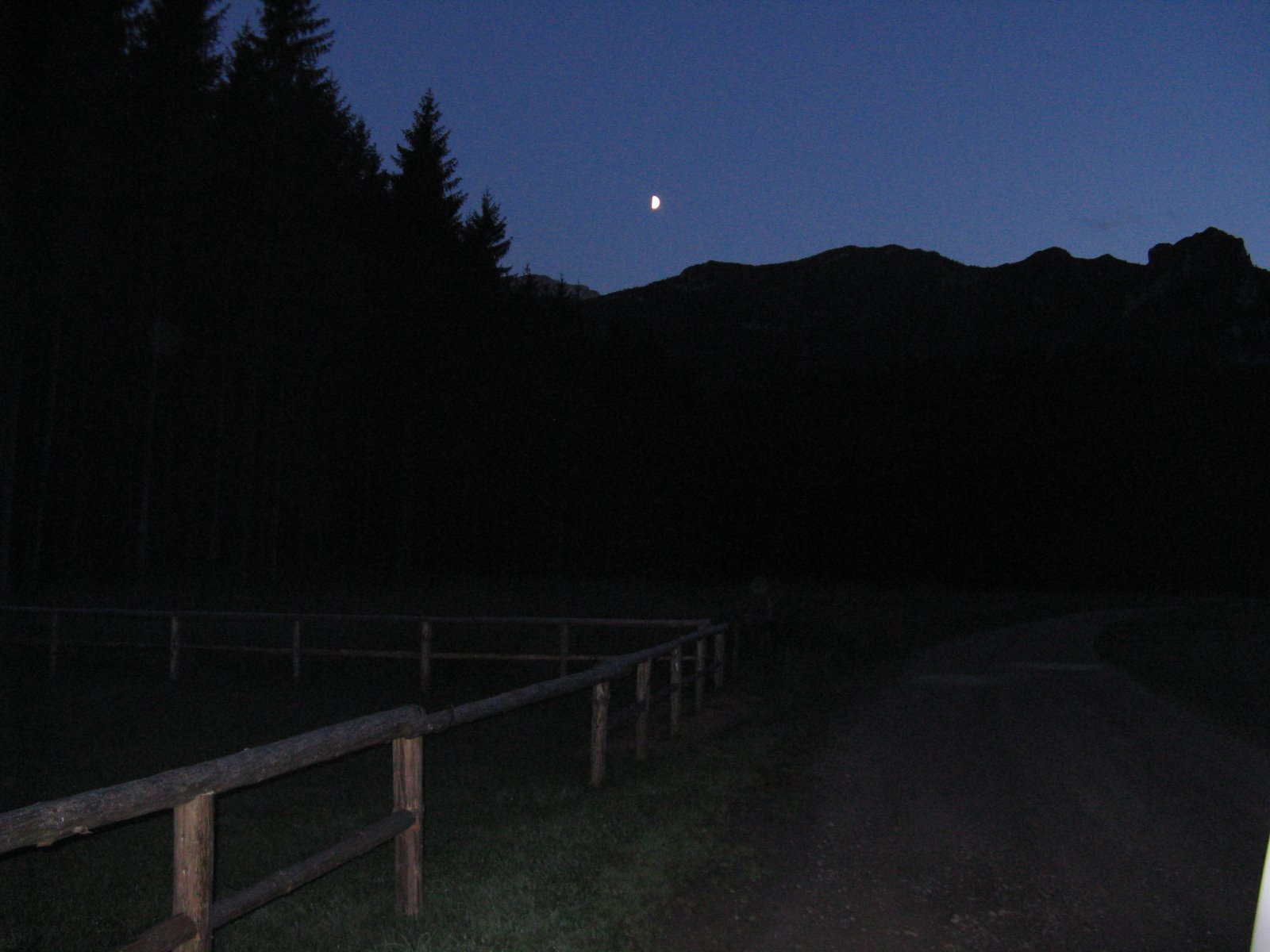 Il Pelf: spettacolare piramide di roccia