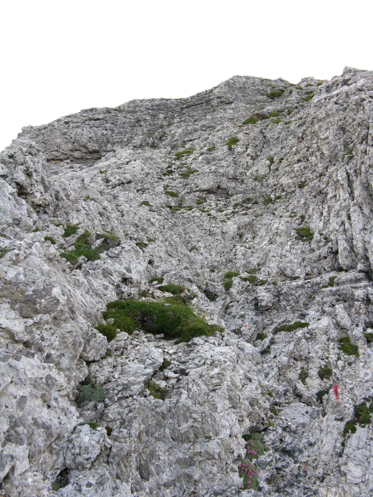 Il Pelf: spettacolare piramide di roccia