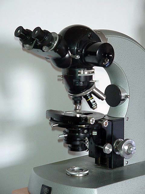Quanto ci costa un ottimo microscopio ?