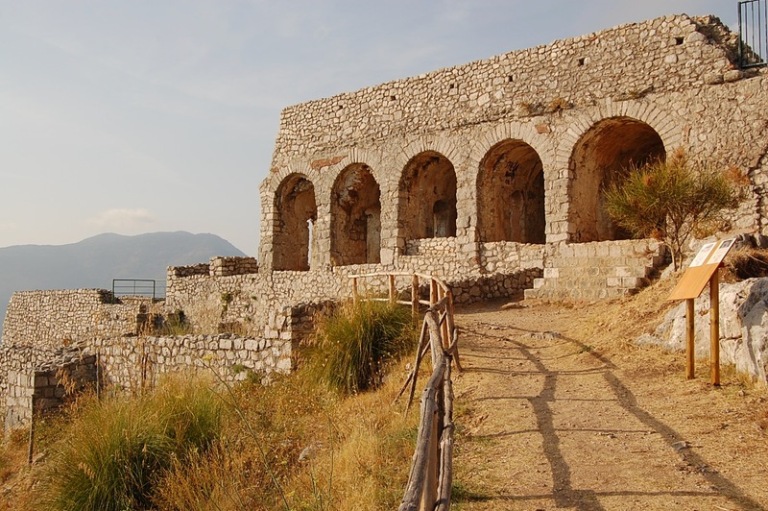 Terracina - il tempio di Giove Anxur