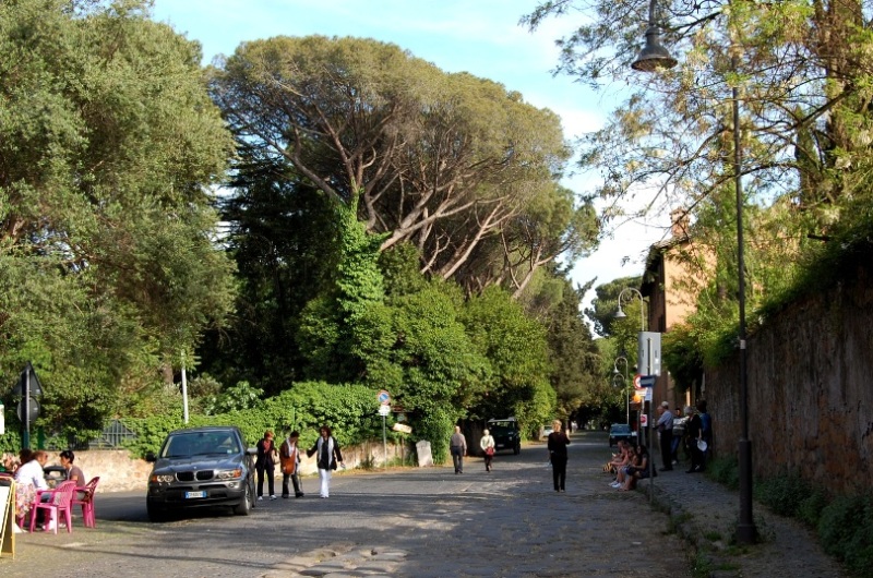Roma - primavera nel parco archeologico degli acquedotti