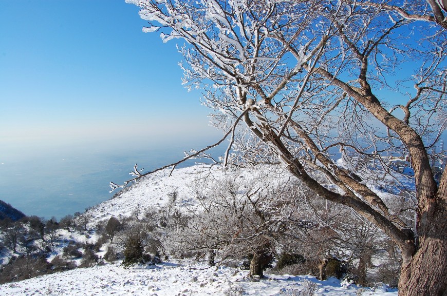 Monte Gennaro 1271 mt. - ghiaccio e neve alle porte di Roma