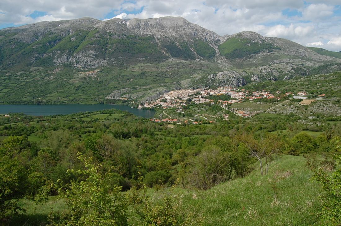 PNA - escursione nelle faggete di Barrea fino al lago Vivo,