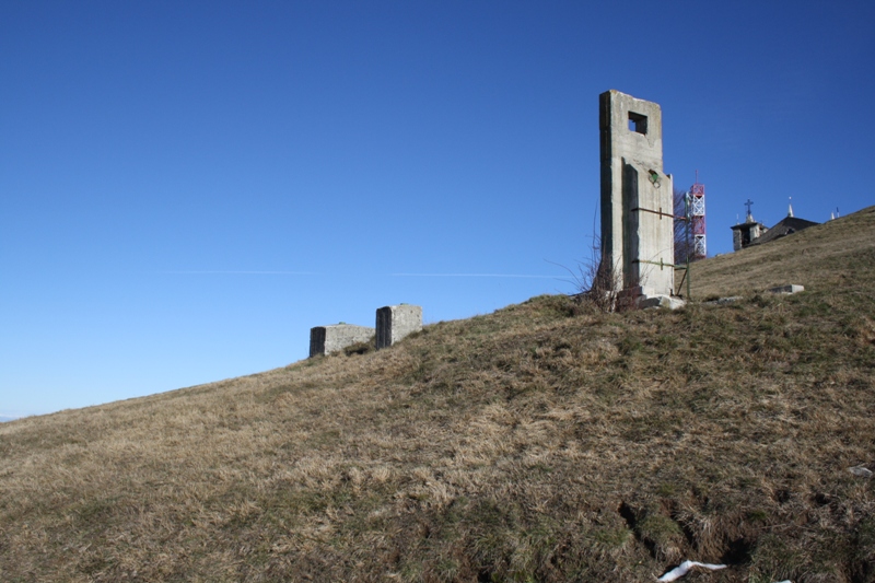 Montagne deturpate e sfruttate...