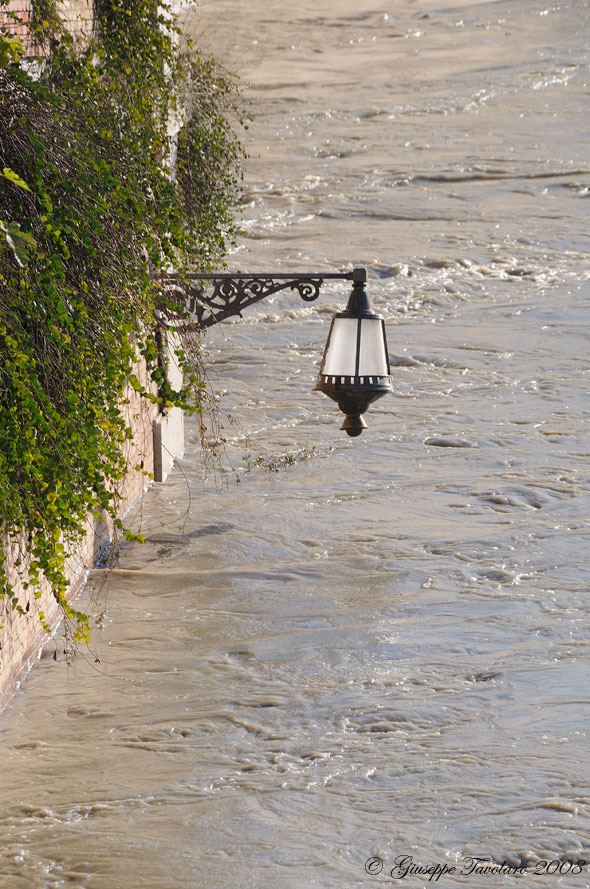 Piena del Tevere a Roma.