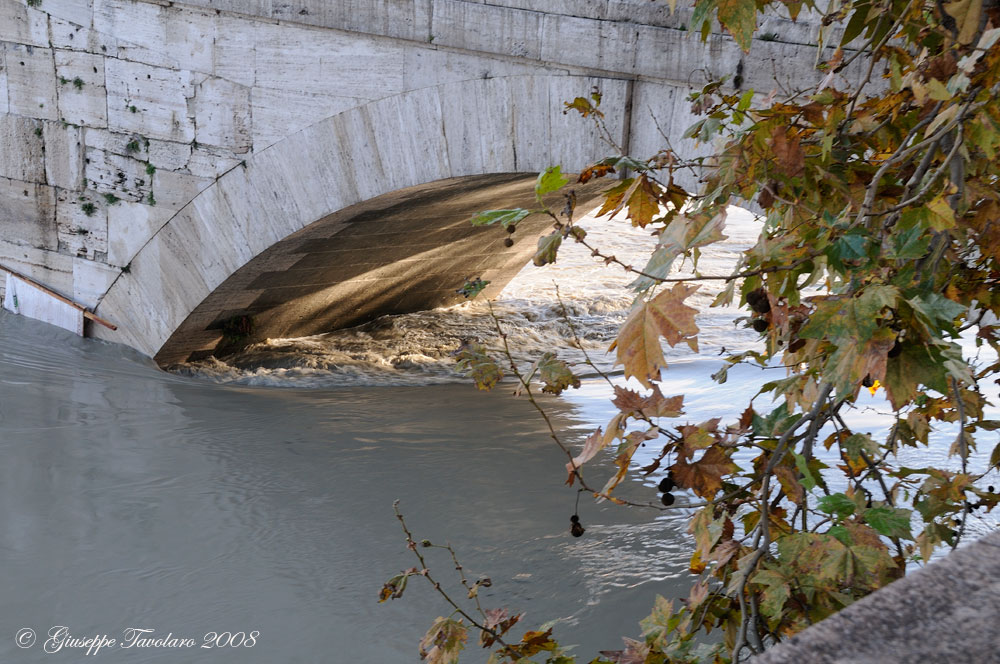 Piena del Tevere a Roma.