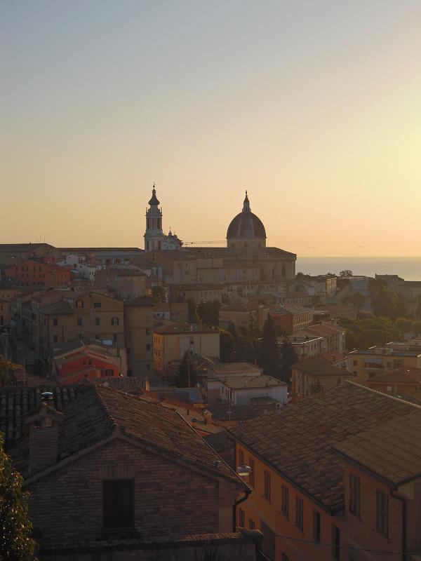 Marche: Loreto e dintorni