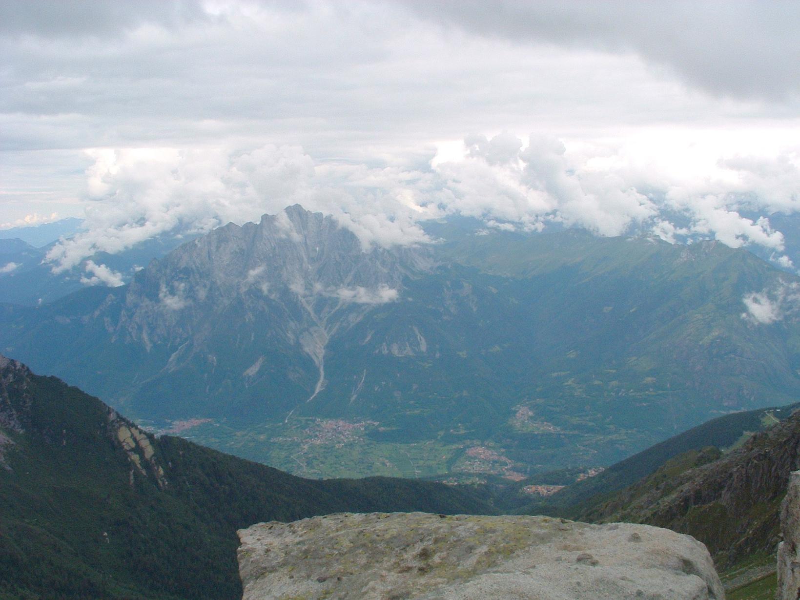 Rifugi e Bivacchi d''Italia.......