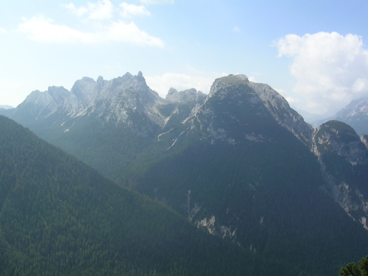 Zuoghe (2053 m)