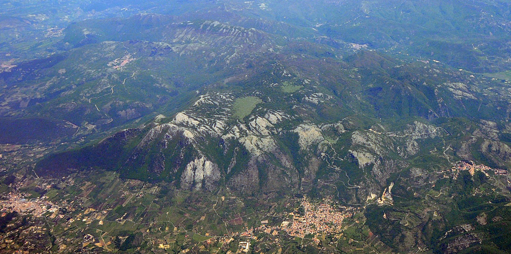 Monte Gennaro 1271 mt. - ghiaccio e neve alle porte di Roma