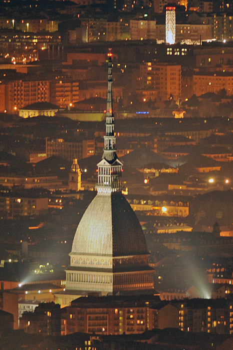 La Basilica ed il colle di Superga