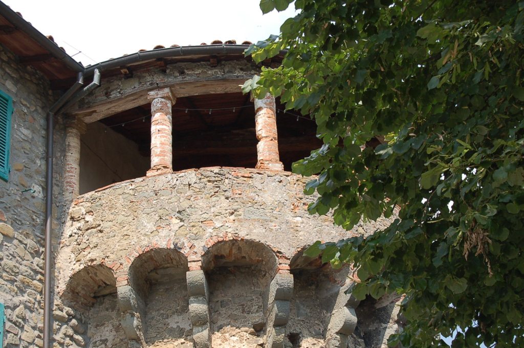 Castiglione di Garfagnana, Borgo Medievale.