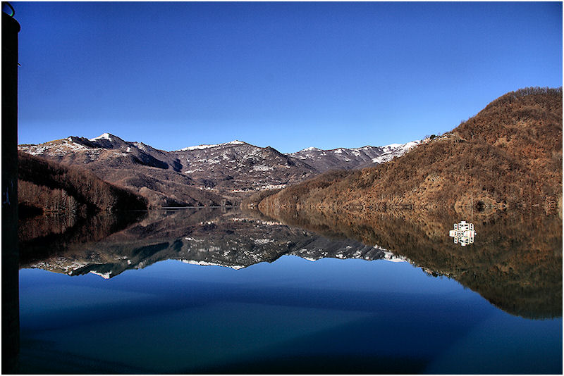 Laghi .......della LIGURIA