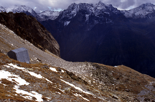 Rifugi e Bivacchi d''Italia.......