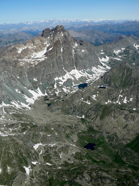 in volo sul Monviso