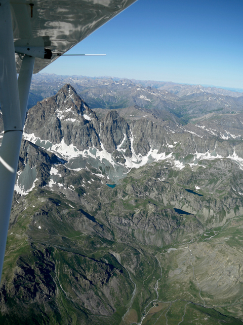 in volo sul Monviso