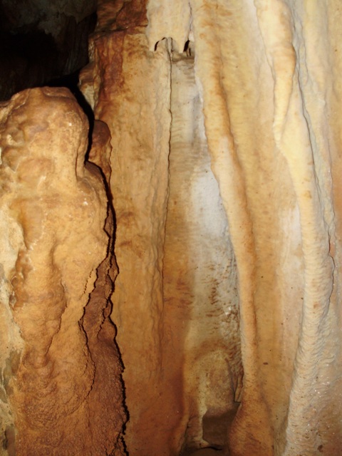 il colore delle concrezioni carsiche