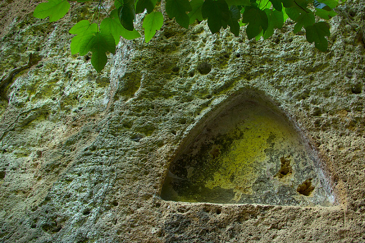 Sovana :  la Necropoli e le Vie Cave