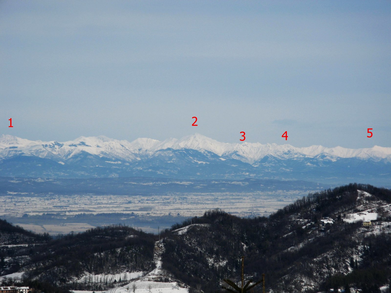 La cerchia alpina alpina da Albugnano d''Asti