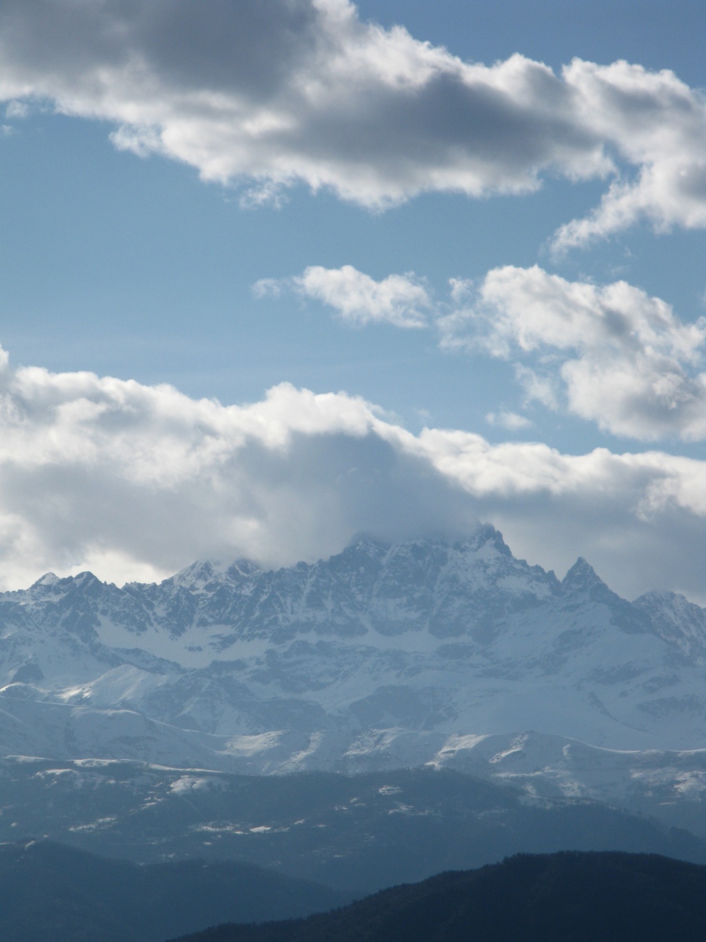 Vista delle Alpi da Saluzzo