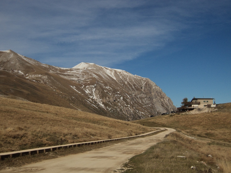 Sulle Strade Dei Monti Sibillini