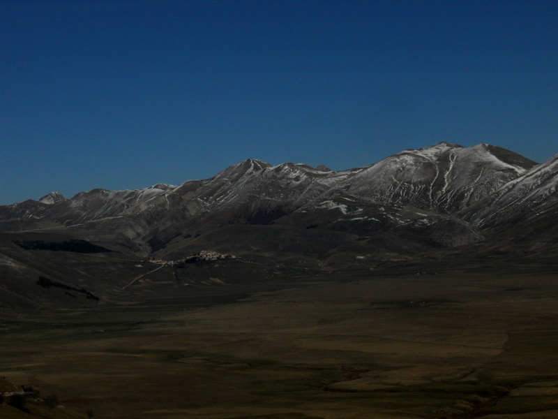 Sulle Strade Dei Monti Sibillini