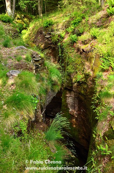 Valle Antigorio: orridi e marmitte dei giganti