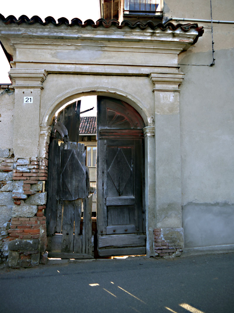 Portoni
