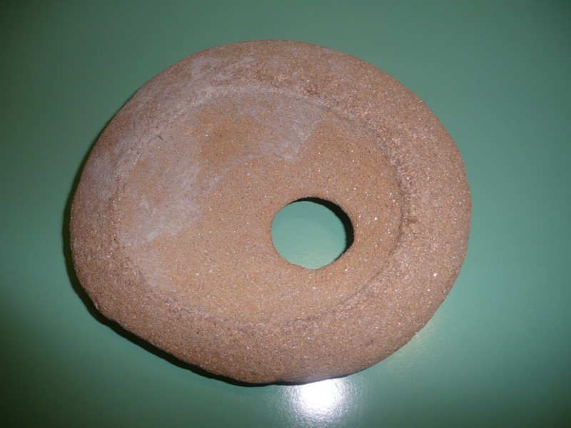 Pietra di fiume scavata