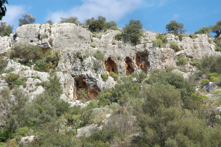 La Riserva Naturale di Pantalica e le Necropoli